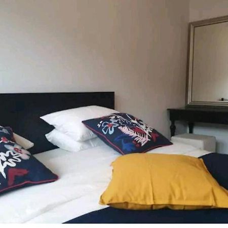 Beautiful Three Queen Beds Apartment In City Center , 100M2, Near Tram Luxemburgo Exterior foto
